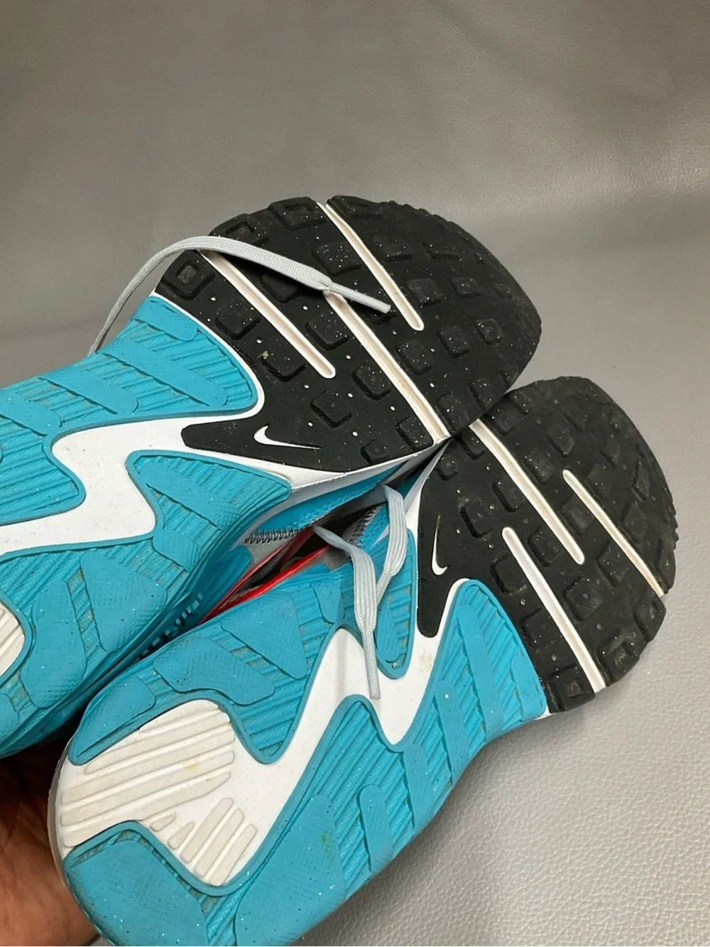 Nike Kids Air Max Sneakers in Light Gray, Teal & Red